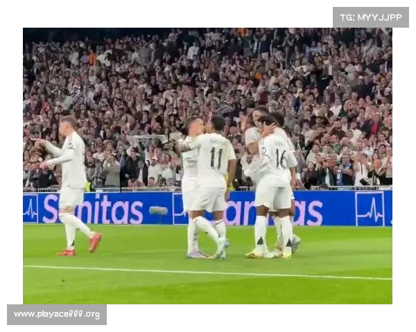 曼联全员梦游惨遭森林逆袭 皇马绝杀皇社晋级决赛演绎经典绝地反击 曼联全员梦游惨遭森林逆袭 皇马绝杀皇社晋级决赛演绎经典绝地反击