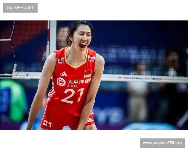 中国女排新星公开恋情引热议 旧日冠军遭遇被弃命运引发关注 中国女排新星公开恋情引热议 旧日冠军遭遇被弃命运引发关注