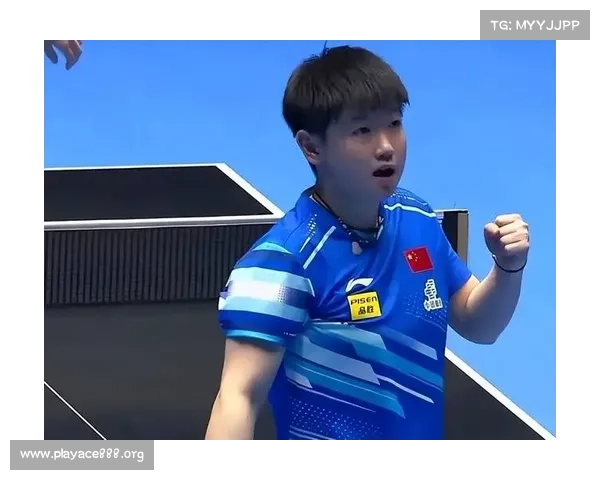 拜仁官宣签约新援 孙颖莎赛后怒摔毛巾引发热议 拜仁官宣签约新援 孙颖莎赛后怒摔毛巾引发热议