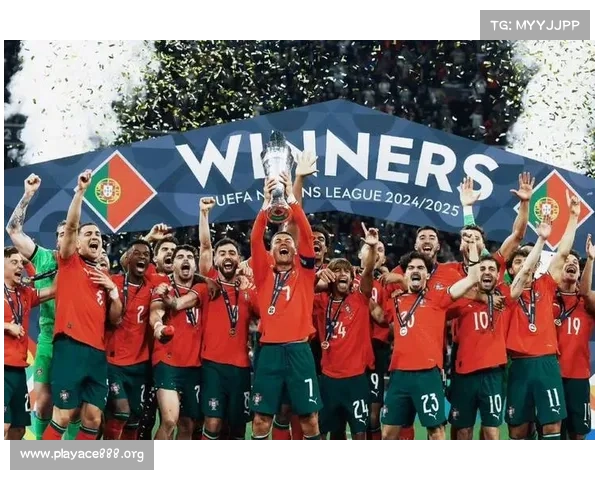 莫拉塔点球罚得太软被科斯塔轻松扑出难掩球队失误 莫拉塔点球罚得太软被科斯塔轻松扑出难掩球队失误