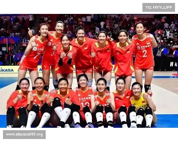 中国女排力挽狂澜再创辉煌展现强势统治力全场压制对手 中国女排力挽狂澜再创辉煌展现强势统治力全场压制对手