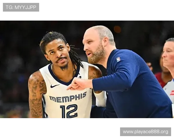 灰熊官方宣布与主教练詹金斯结束合作关系 进入新阶段 灰熊官方宣布与主教练詹金斯结束合作关系 进入新阶段